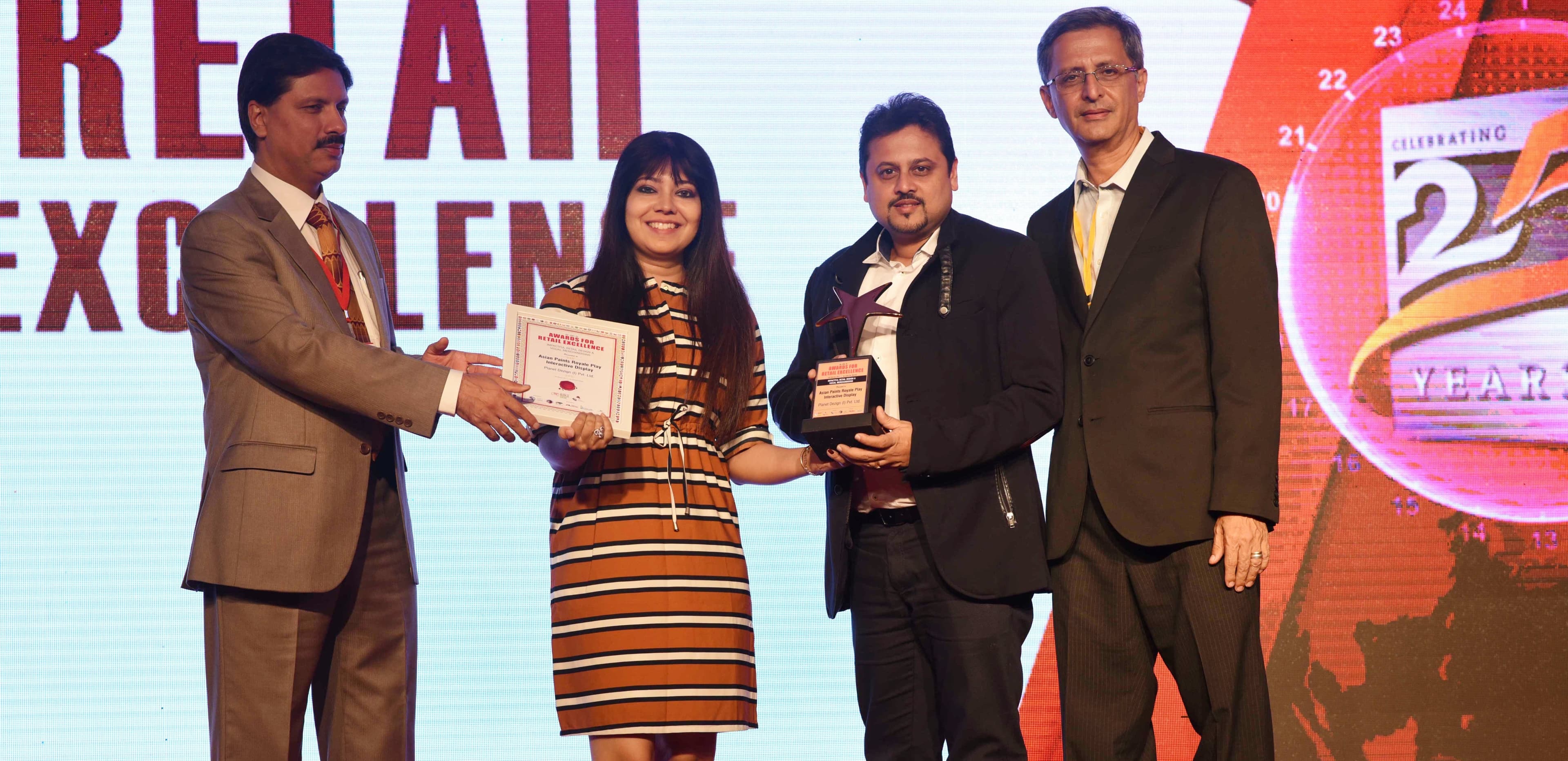 Planet Dezign award 5