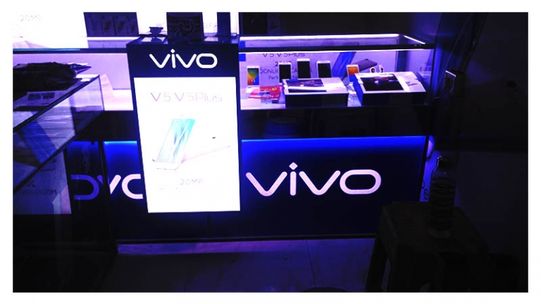 vivo-mobile-counter-planet-dezign